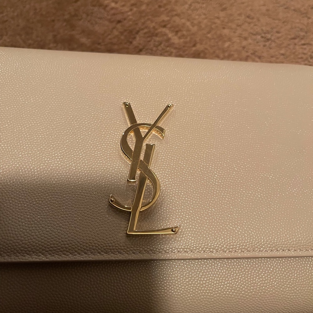 ❌❌SOLD❌❌Saint Laurent Medium Kate Bag - Picture 2 of 8